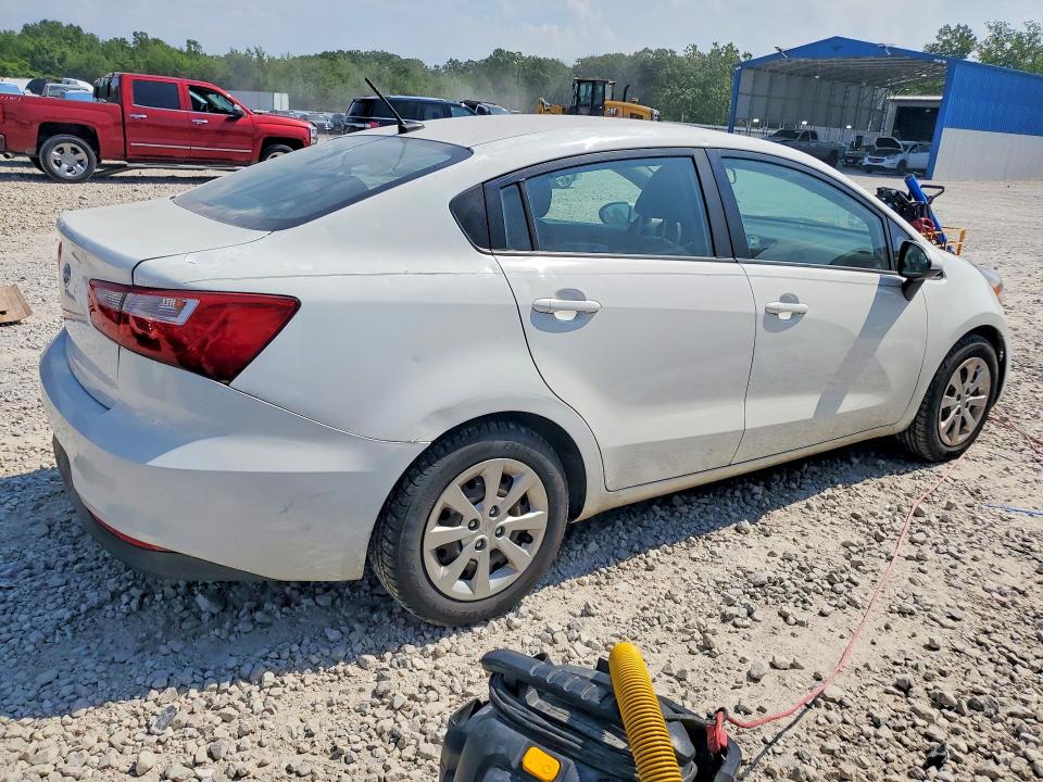 56067786 :رقم المزاد ، KNADM4A32G6597453 vin ، 2016 Kia Rio مزاد بيع