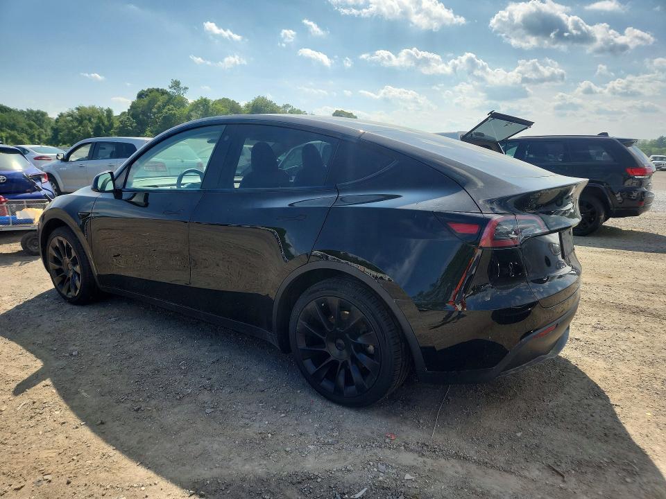 Продажа на аукционе авто 2023 Tesla Model Y, vin: 7SAYGAEE8PF752102, номер лота: 56777976