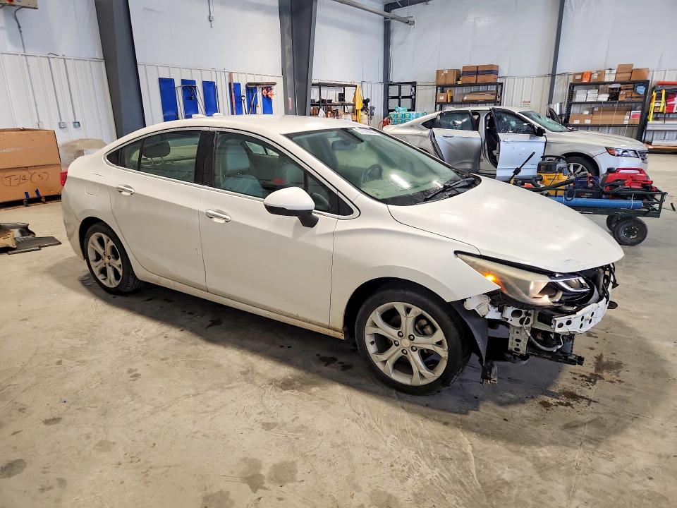 Продажа на аукционе авто 2018 Chevrolet Cruze, vin: 1G1BF5SM9J7127111, номер лота: 57679226