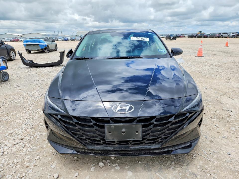 Продажа на аукционе авто 2021 Hyundai Elantra, vin: 5NPLM4AG9MH030868, номер лота: 57932896