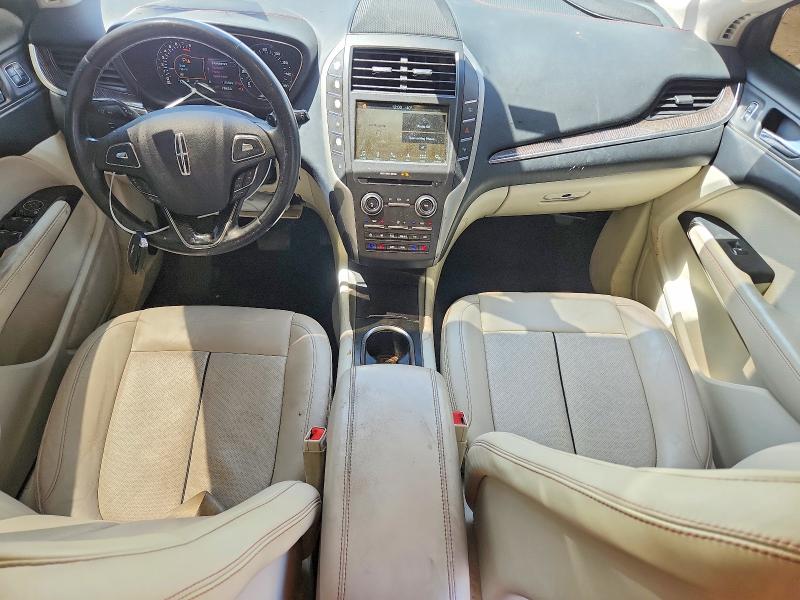 55865266 :رقم المزاد ، 5LMTJ4DH5HUL07629 vin ، 2017 Lincoln Mkc مزاد بيع