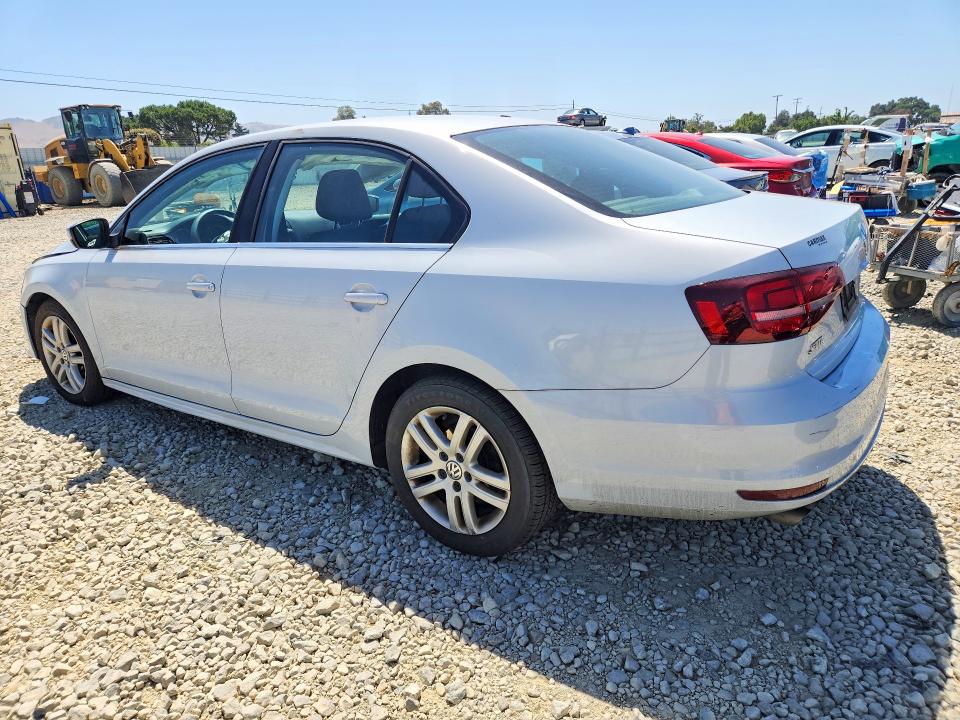 56473126 :رقم المزاد ، 3VW2B7AJ5HM235986 vin ، 2017 Volkswagen Jetta مزاد بيع