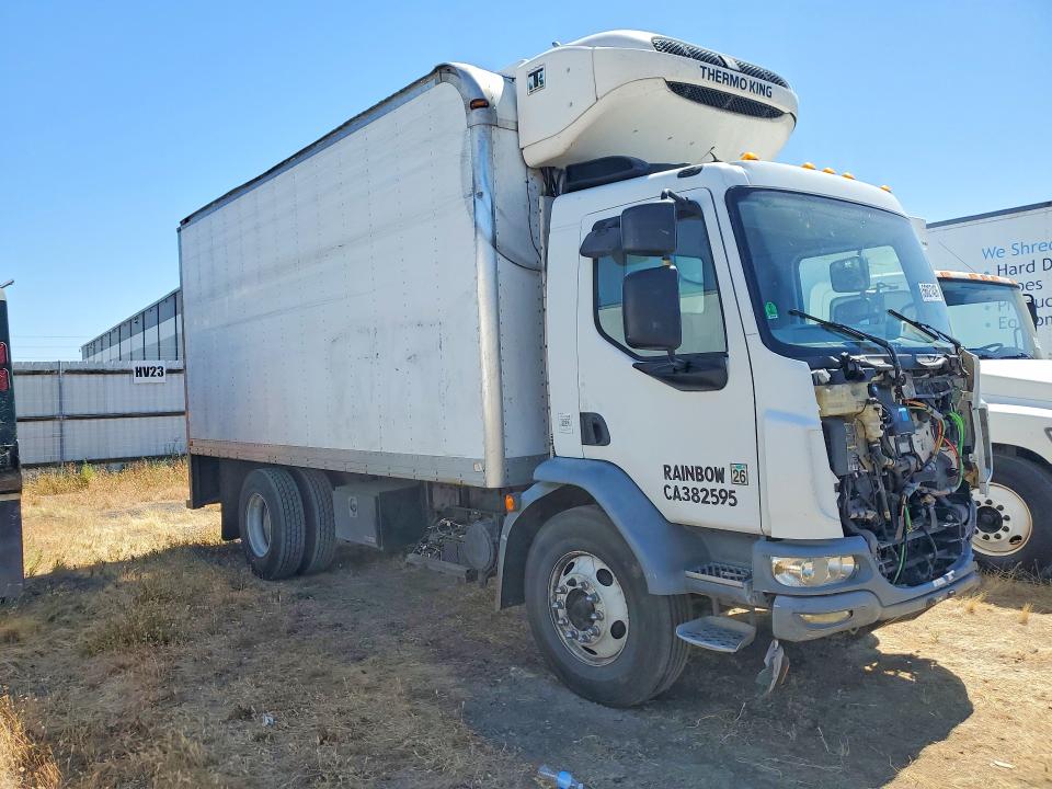 Продажа на аукционе авто 2015 Peterbilt 220, vin: 3BPPHM6X4FF590720, номер лота: 56027426