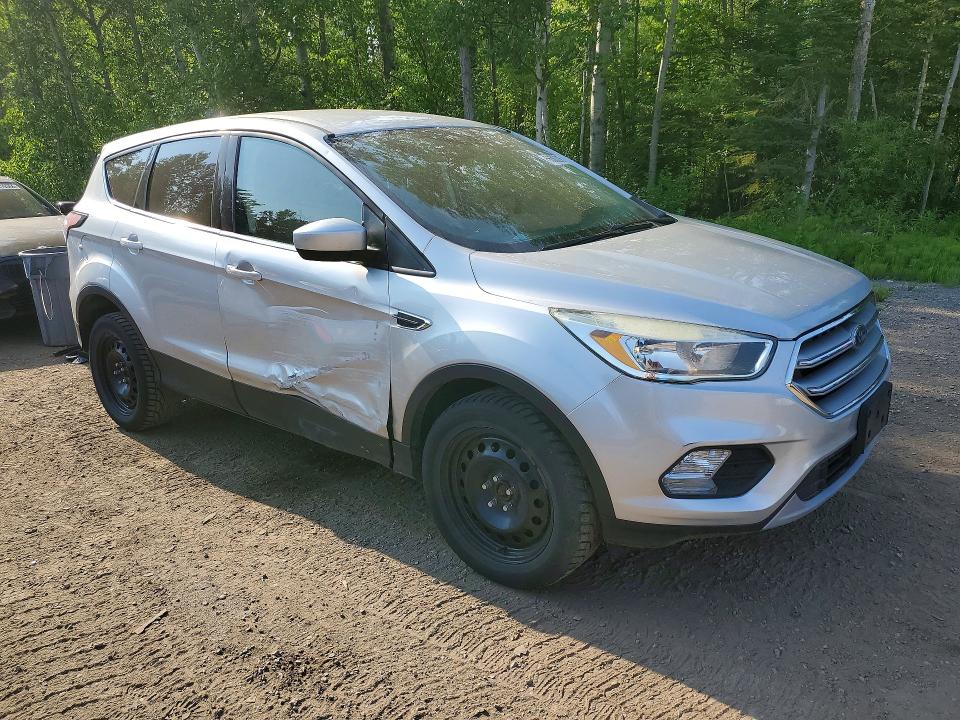 Продаж на аукціоні авто 2017 Ford Escape, vin: 1FMCU0GD3HUE77600, номер лоту: 56303216