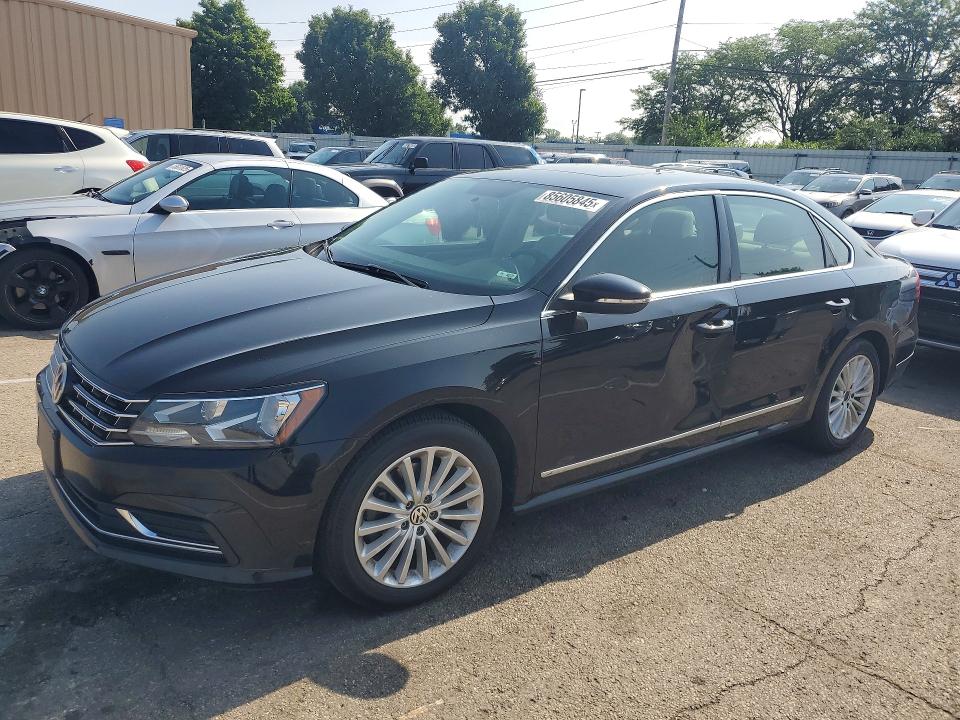 85605845 :رقم المزاد ، 1VWBT7A38GC030015 vin ، 2016 Volkswagen Passat مزاد بيع