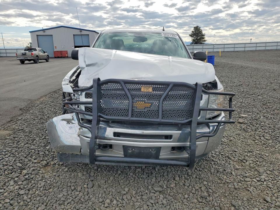 56027306 :رقم المزاد ، 1GCRKSE78DZ135361 vin ، 2013 Chevrolet Silverado مزاد بيع