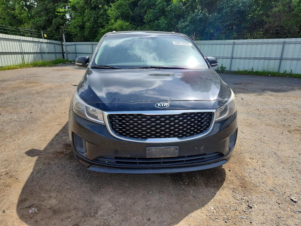 59075096 :رقم المزاد ، KNDMB5C11H6249493 vin ، 2017 Kia Sedona مزاد بيع