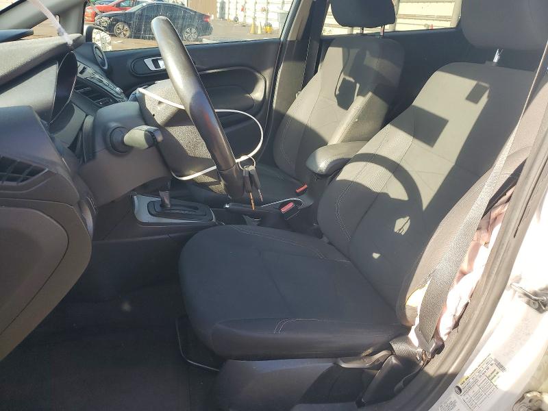 2015 Ford Fiesta მანქანა იყიდება აუქციონზე, vin: 3FADP4BJ7FM204378, აუქციონის ნომერი: 50253566