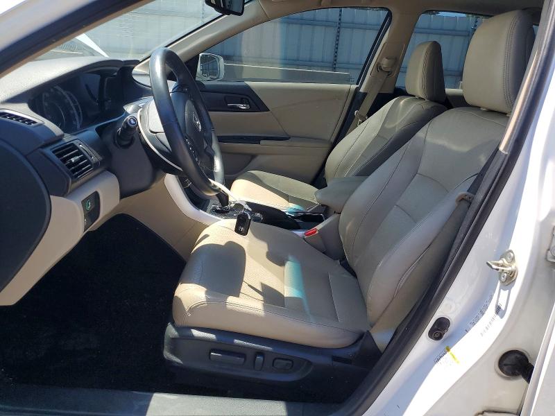 2015 Honda Accord მანქანა იყიდება აუქციონზე, vin: 1HGCR2F82FA133682, აუქციონის ნომერი: 56105726