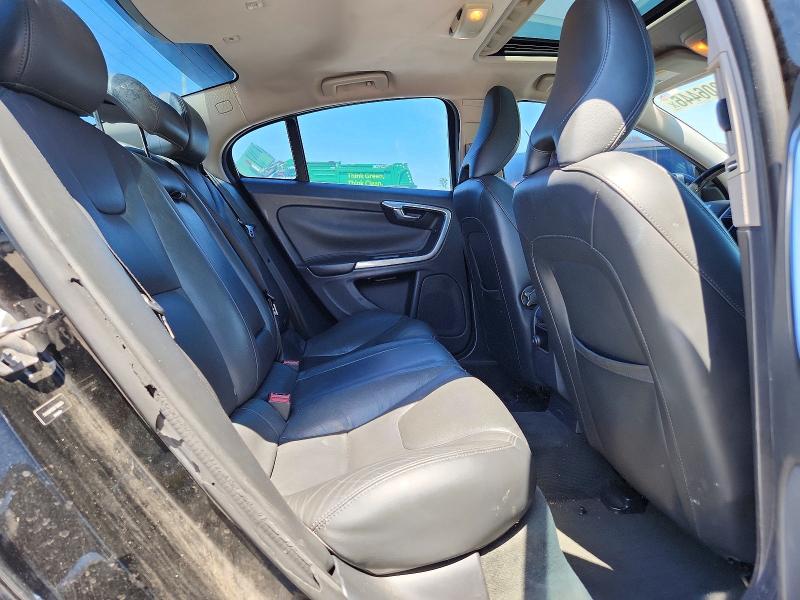 2015 Volvo S60 მანქანა იყიდება აუქციონზე, vin: YV140MFB5F1309025, აუქციონის ნომერი: 55806446