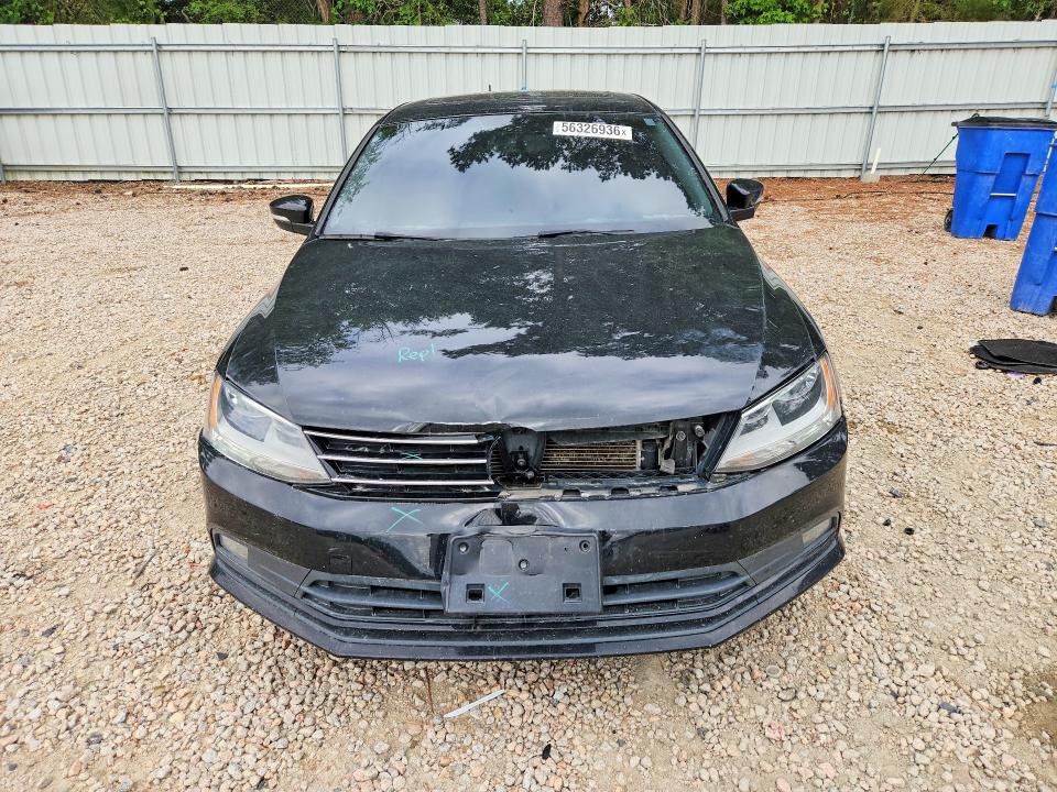 56326936 :رقم المزاد ، 3VWD17AJ8FM326629 vin ، 2015 Volkswagen Jetta مزاد بيع