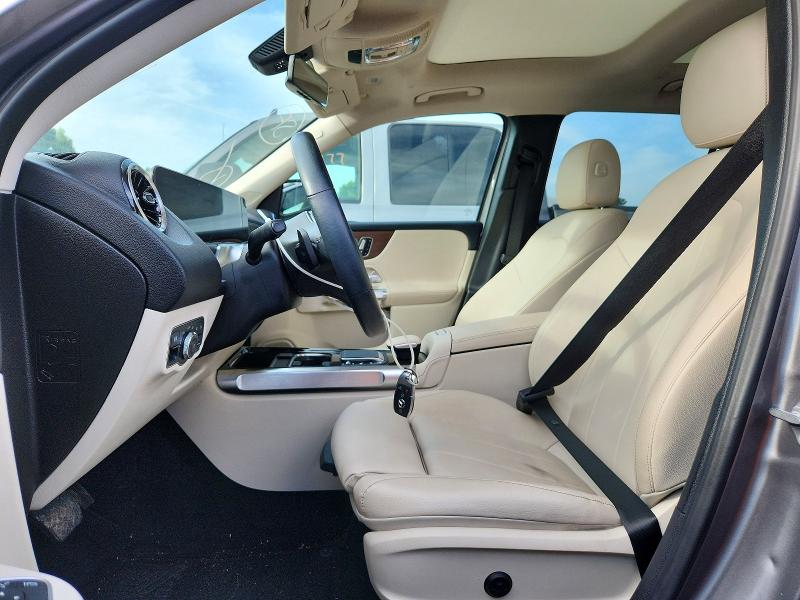 58067316 :رقم المزاد ، W1N4M4GBXMW104799 vin ، 2021 Mercedes-benz Glb مزاد بيع