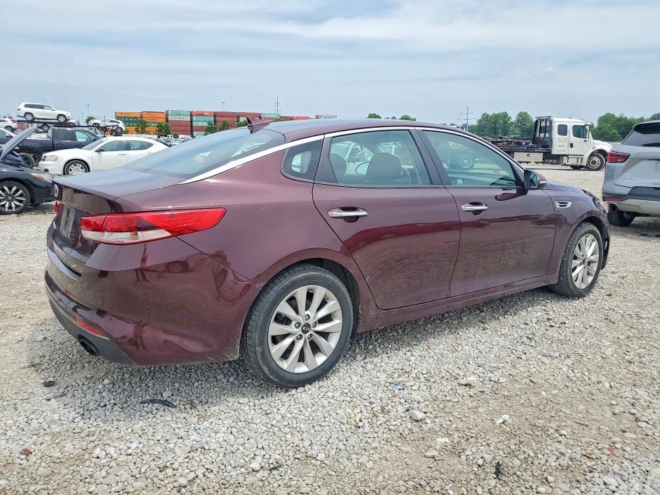 56274896 :رقم المزاد ، 5XXGT4L39HG147379 vin ، 2017 Kia Optima مزاد بيع