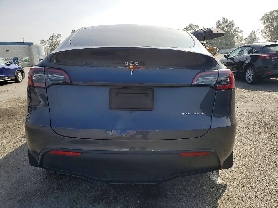 Продажа на аукционе авто 2023 Tesla Model Y, vin: 7SAYGDEE0PF966549, номер лота: 55656706