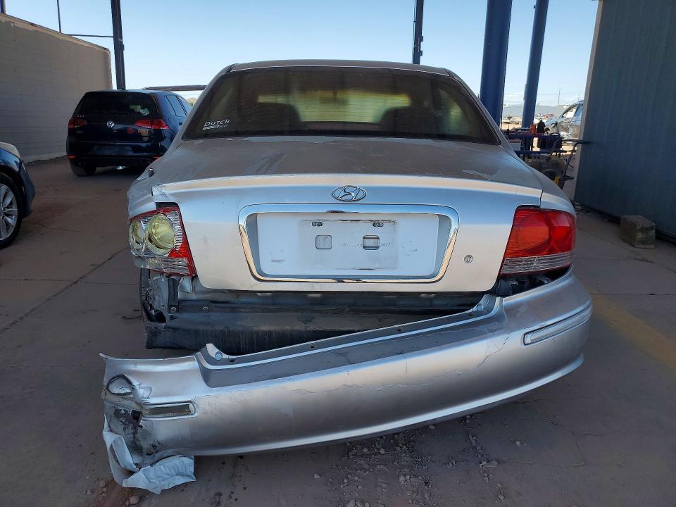 Продажа на аукционе авто 2002 Hyundai Sonata, vin: KMHWF35HX2A712758, номер лота: 56369416
