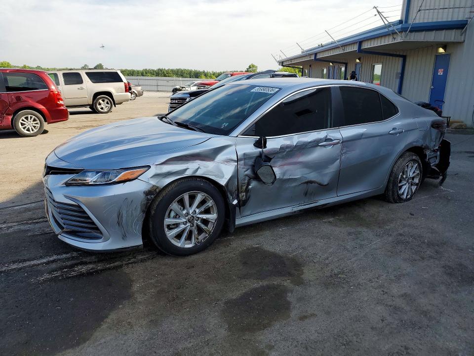 Продаж на аукціоні авто 2024 Toyota Camry, vin: 4T1C11AK4RU873400, номер лоту: 55990536