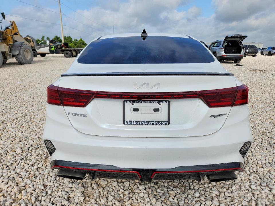 2022 Kia Forte მანქანა იყიდება აუქციონზე, vin: 3KPF44AC8NE493228, აუქციონის ნომერი: 58782696