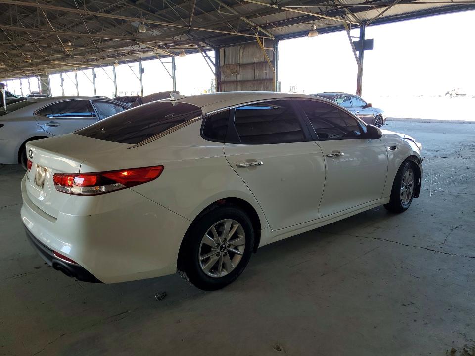 Продажа на аукционе авто 2017 Kia Optima, vin: KNAGT4L31H5150472, номер лота: 56294546