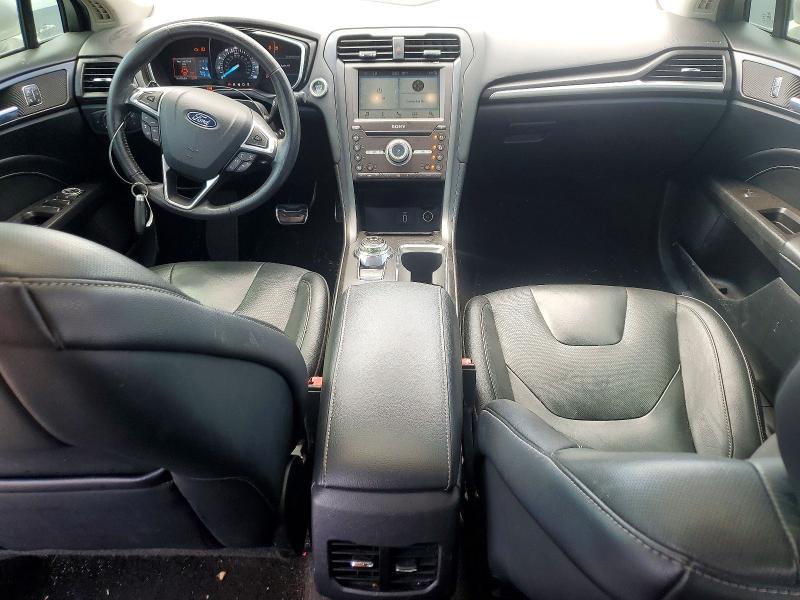 55002226 :رقم المزاد ، 3FA6P0D99JR168886 vin ، 2018 Ford Fusion مزاد بيع