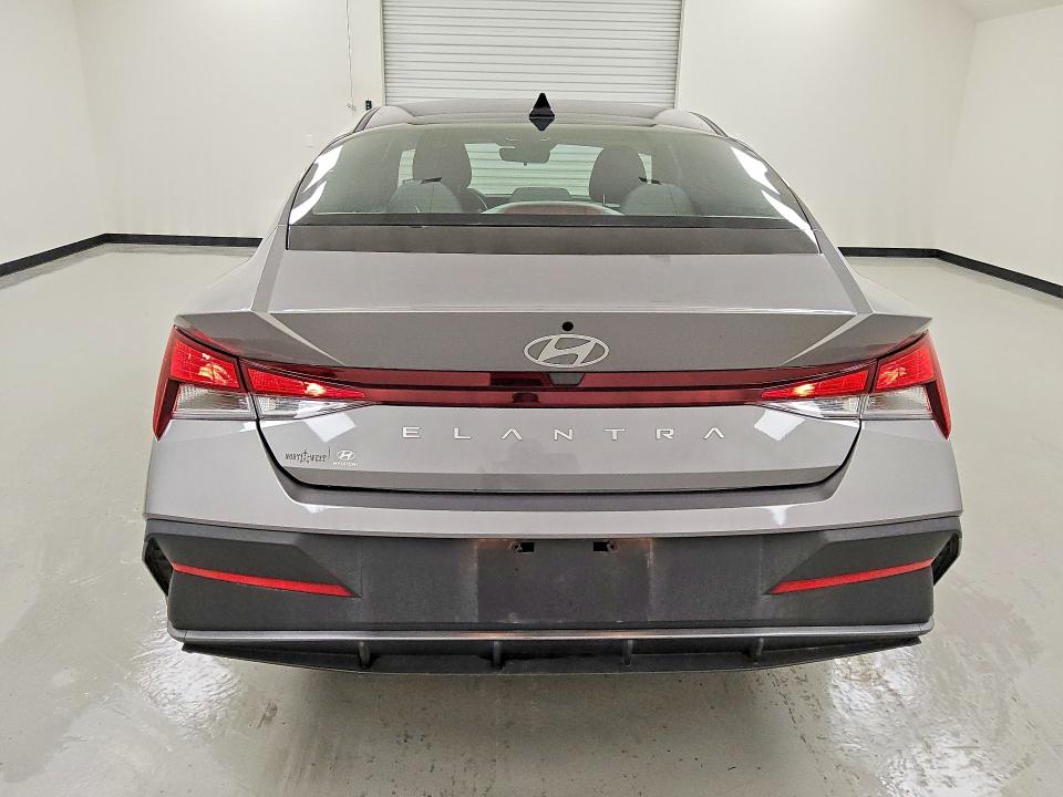 Продаж на аукціоні авто 2024 Hyundai Elantra, vin: KMHLL4DG5RU850498, номер лоту: 55555896