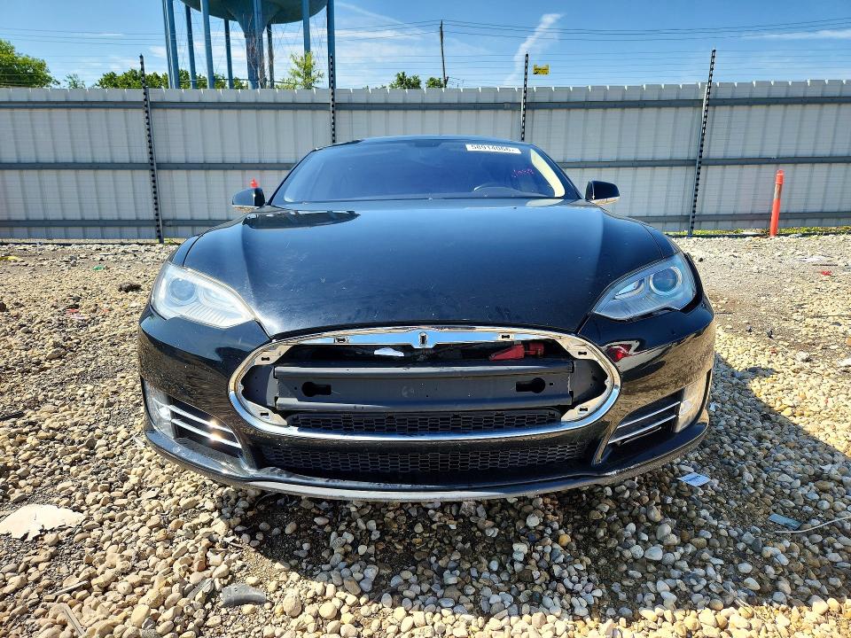 Продажа на аукционе авто 2013 Tesla Model S, vin: 5YJSA1BG5DFP03896, номер лота: 58914066