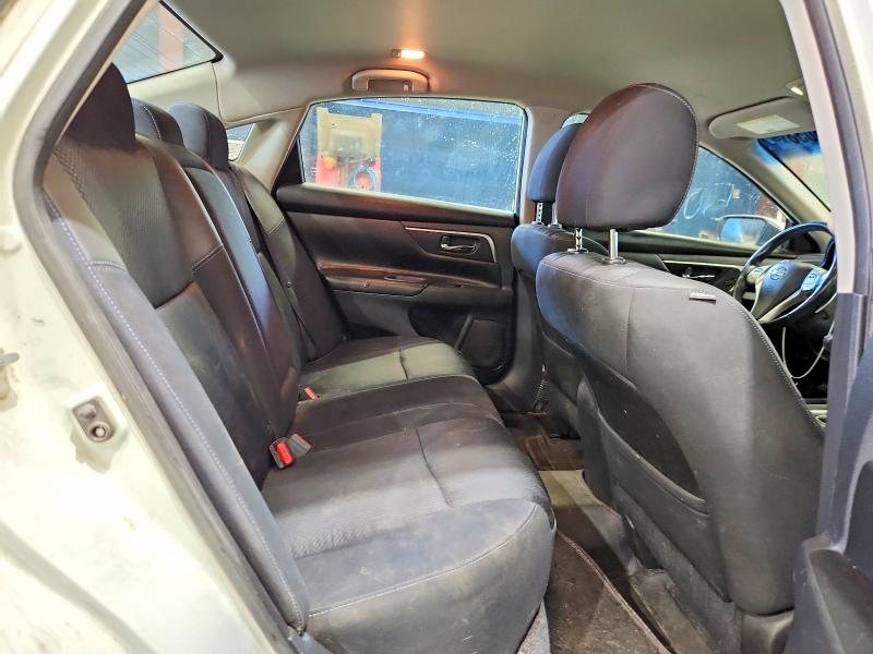2016 Nissan Altima მანქანა იყიდება აუქციონზე, vin: 1N4AL3AP6GC197926, აუქციონის ნომერი: 56686056