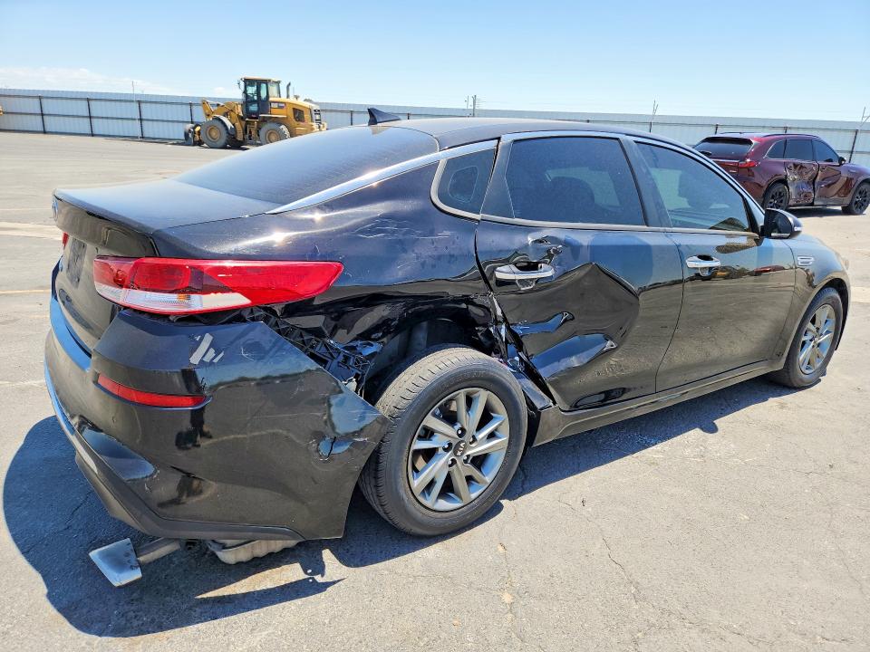2019 Kia Optima მანქანა იყიდება აუქციონზე, vin: 5XXGT4L32KG332090, აუქციონის ნომერი: 57924736