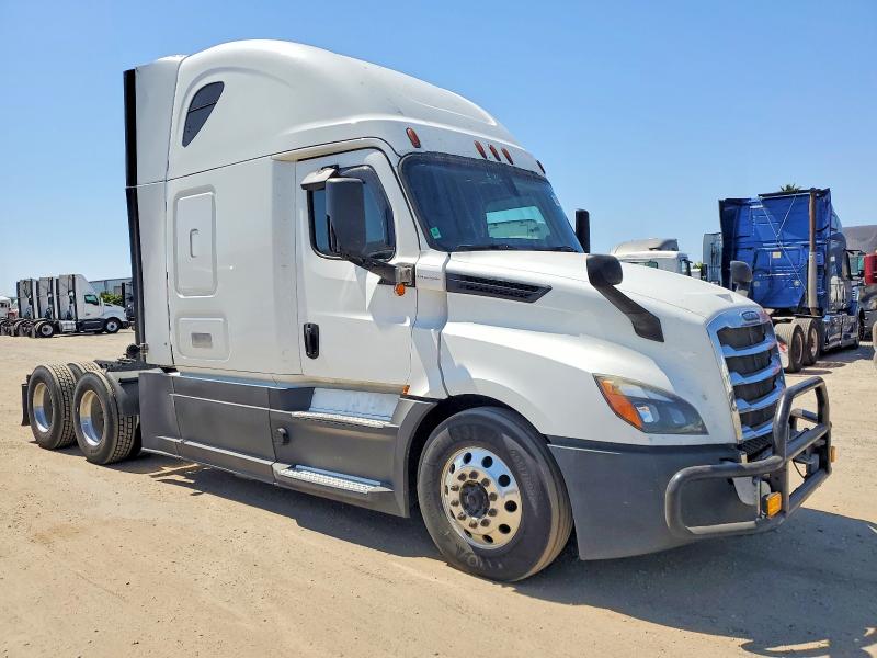 Продаж на аукціоні авто 2020 Freightliner Cascadia 126, vin: 3AKJHHDR4LSLP7256, номер лоту: 51036976