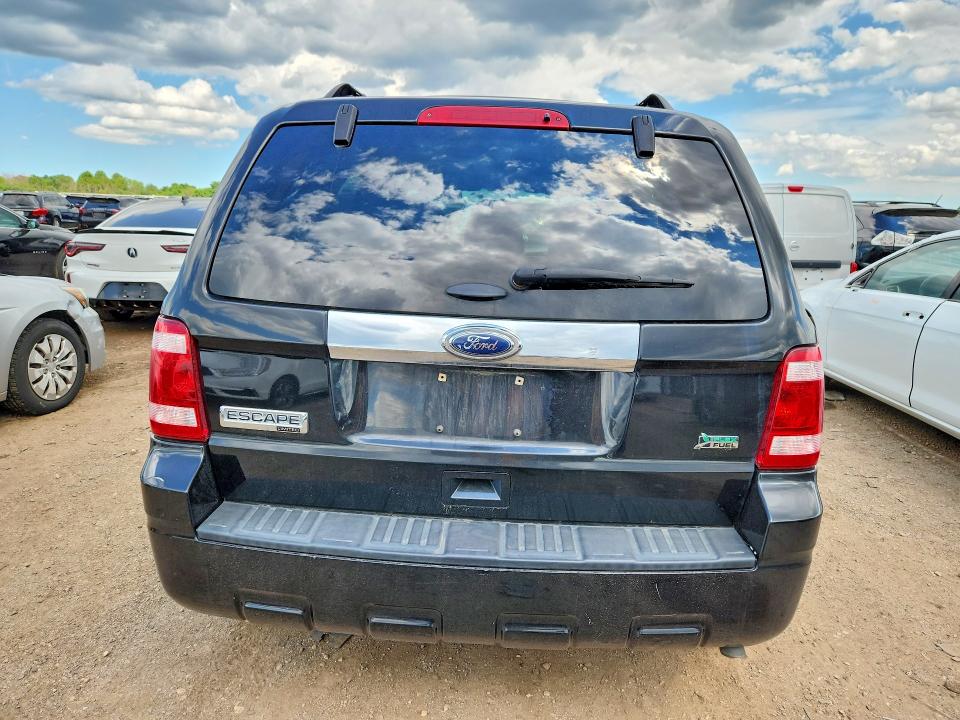 58240026 :رقم المزاد ، 1FMCU0EG0BKB45579 vin ، 2011 Ford Escape مزاد بيع