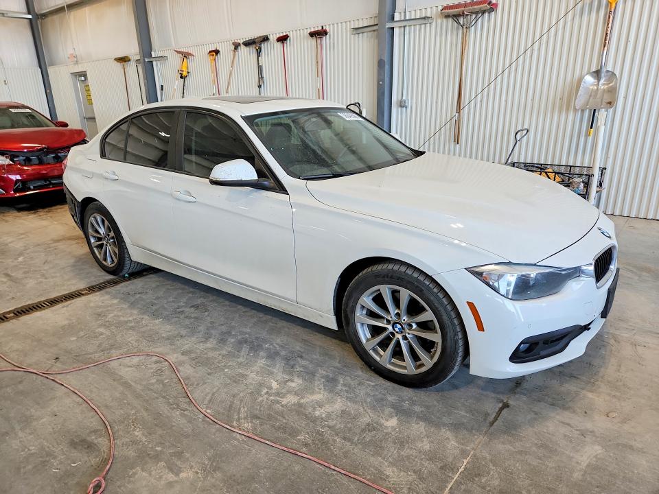 Продаж на аукціоні авто 2016 Bmw 320, vin: WBA8E5G5XGNT94183, номер лоту: 58840596