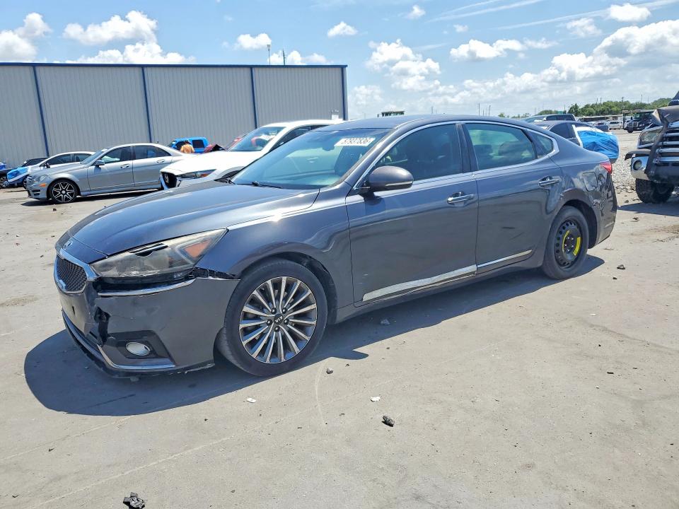 2017 Kia Cadenza მანქანა იყიდება აუქციონზე, vin: KNALB4J13H5042891, აუქციონის ნომერი: 57937836