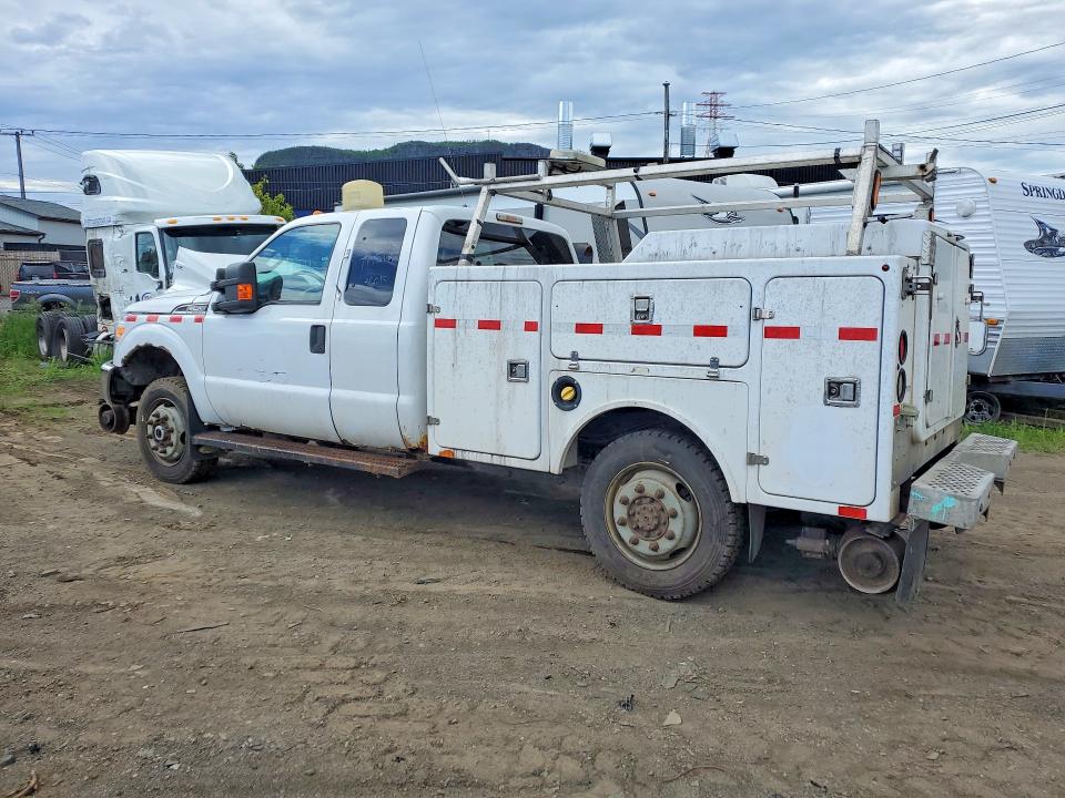 56681566 :رقم المزاد ، 1FDUF5HT6HEF02307 vin ، 2017 Ford F550 مزاد بيع