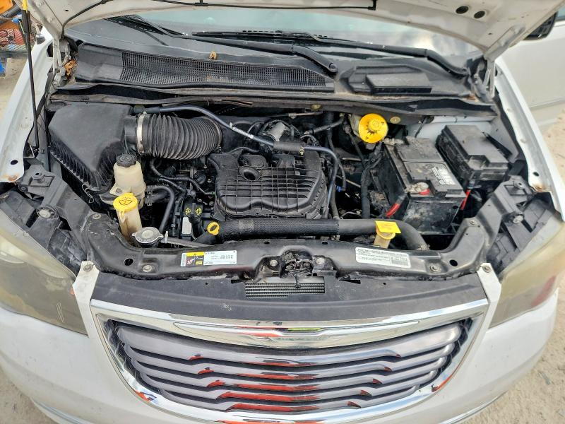 Продажа на аукционе авто 2015 Chrysler Town & Country, vin: 2C4RC1HG4FR562116, номер лота: 55748586