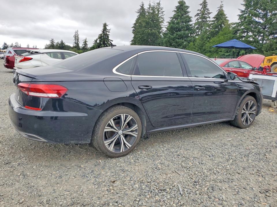 97682115 :رقم المزاد ، 1VWSA7A30NC004978 vin ، 2022 Volkswagen Passat مزاد بيع