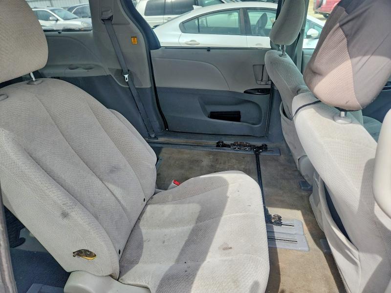 2013 Toyota Sienna მანქანა იყიდება აუქციონზე, vin: 5TDKK3DC5DS356813, აუქციონის ნომერი: 56534756