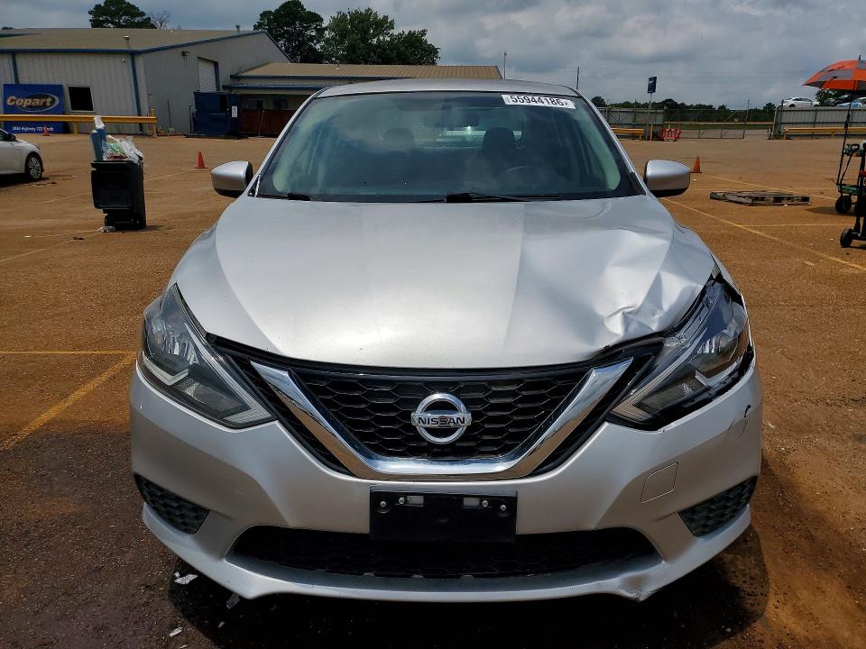 Продажа на аукционе авто 2017 Nissan Sentra, vin: 3N1AB7AP6HY347646, номер лота: 55944186
