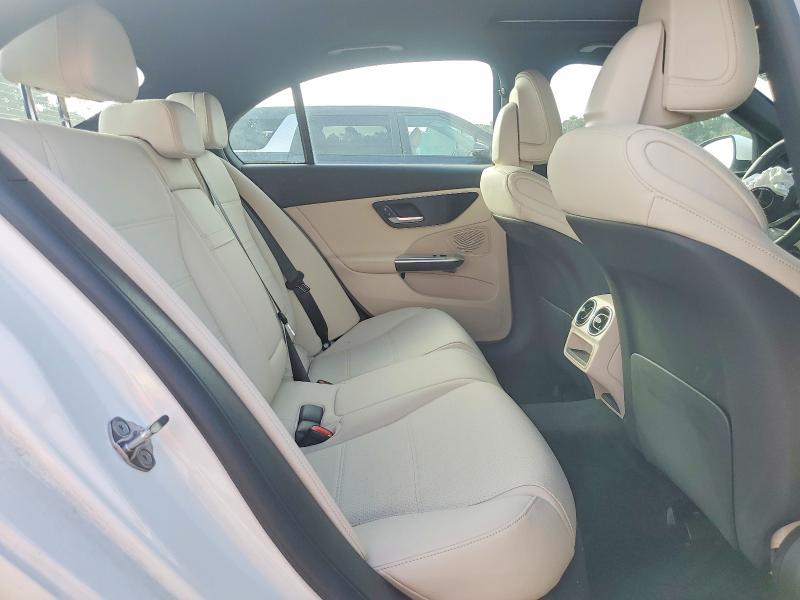 58121296 :رقم المزاد ، W1KAF4GB3RR163936 vin ، 2024 Mercedes-benz C مزاد بيع