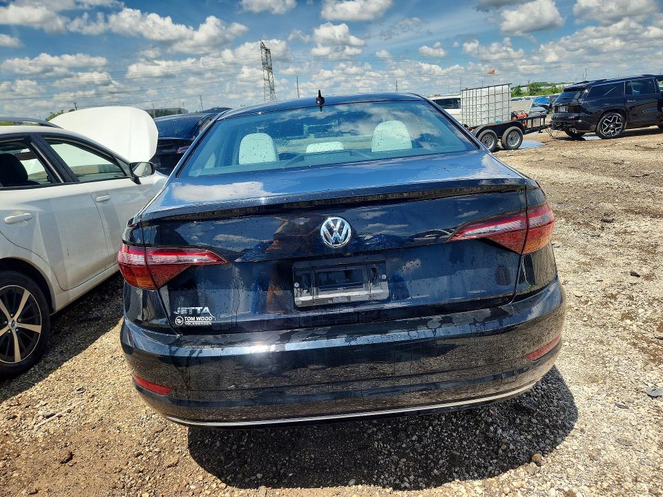 Продажа на аукционе авто 2019 Volkswagen Jetta, vin: 3VWC57BU0KM075852, номер лота: 51692646