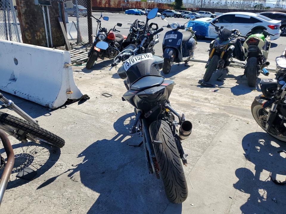 57015216 :رقم المزاد ، MH3RH20Y4LK001079 vin ، 2020 Yamaha Mt-03 مزاد بيع