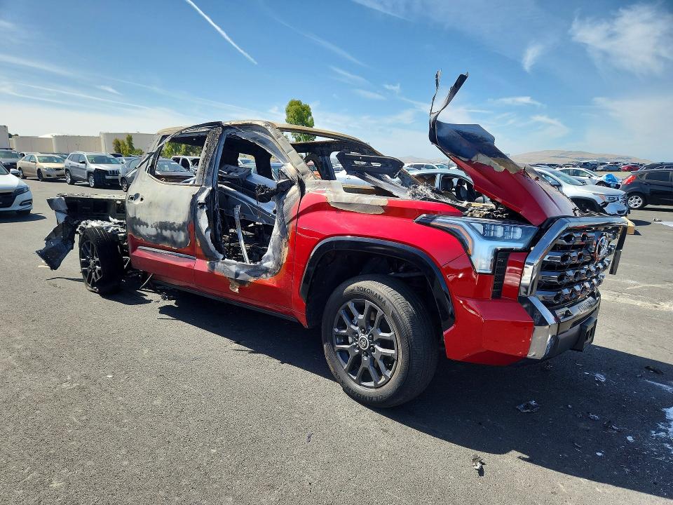 Продаж на аукціоні авто 2024 Toyota Tundra, vin: 5TFNA5DB0RX147998, номер лоту: 55469026