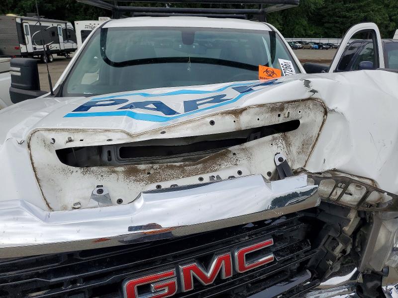59097266 :رقم المزاد ، 1GT09LE73NF330636 vin ، 2022 Gmc Sierra مزاد بيع