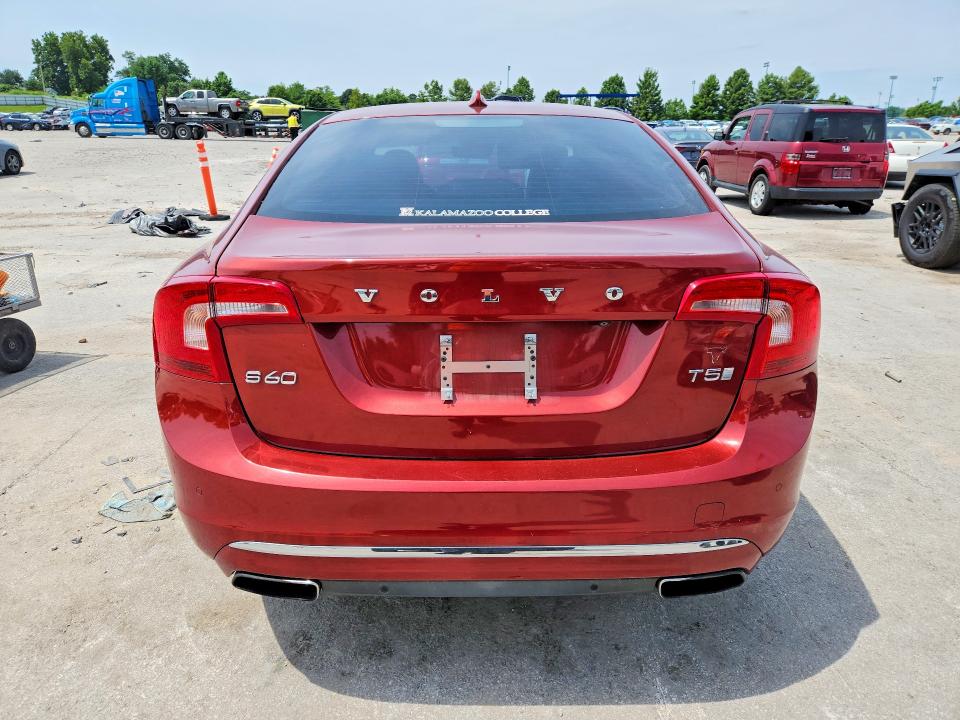 Продаж на аукціоні авто 2016 Volvo S60, vin: LYV402FK6GB100090, номер лоту: 57894646