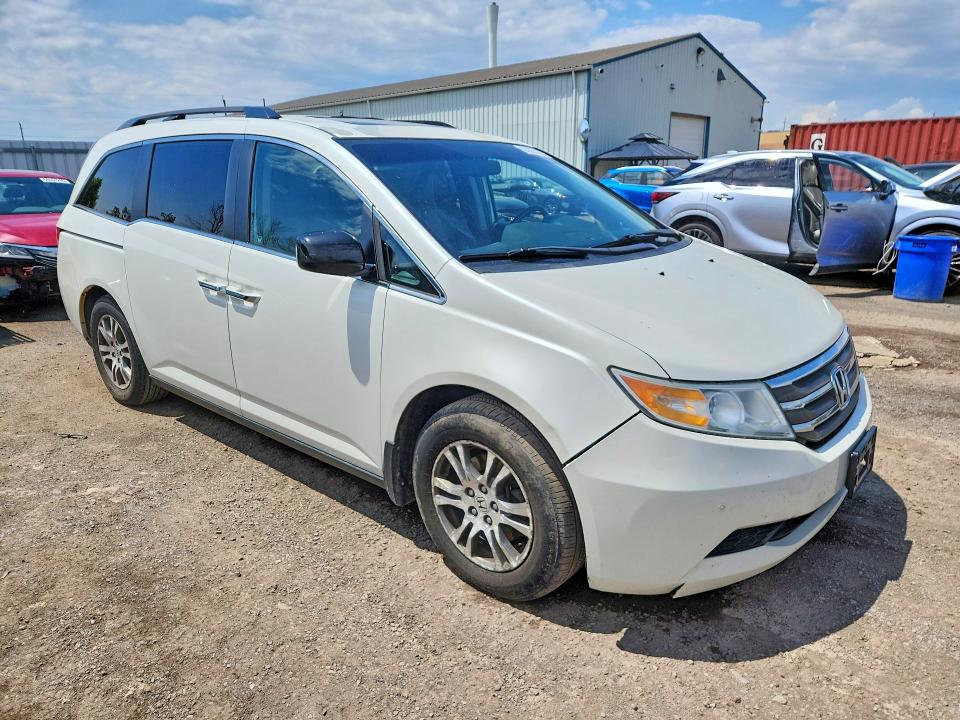 56887466 :رقم المزاد ، 5FNRL5H66CB503168 vin ، 2012 Honda Odyssey مزاد بيع