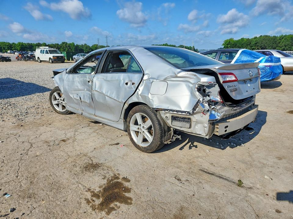 56737396 :رقم المزاد ، 4T1BF1FK0DU675069 vin ، 2013 Toyota Camry مزاد بيع