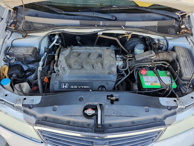 55640266 :رقم المزاد ، 2HKRL18741H563255 vin ، 2001 Honda Odyssey مزاد بيع
