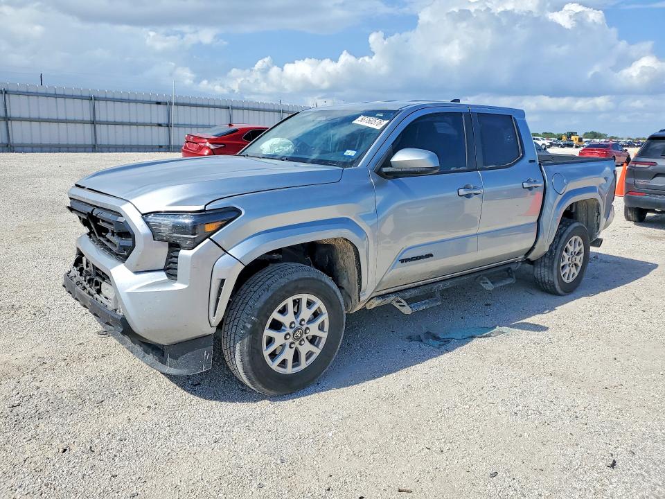 56760576 :رقم المزاد ، 3TMKB5FN5SM030985 vin ، 2025 Toyota Tacoma مزاد بيع