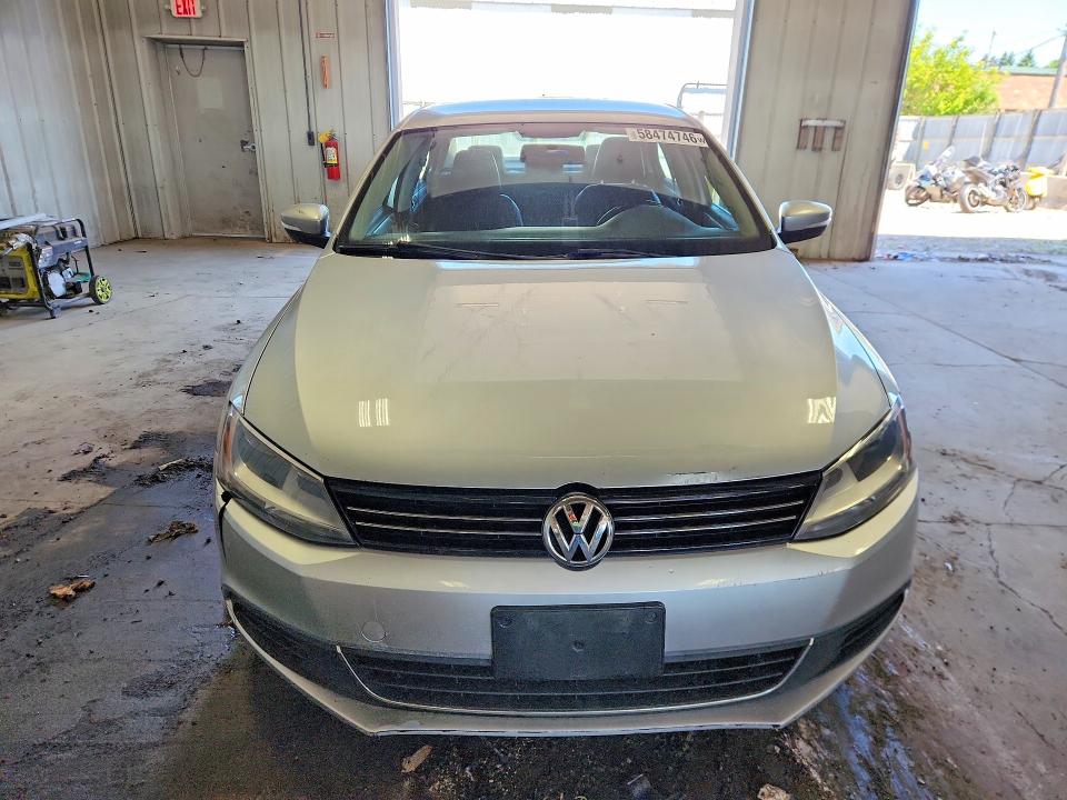Продажа на аукционе авто 2013 Volkswagen Jetta, vin: 3VWBP7AJ7DM226895, номер лота: 58474746
