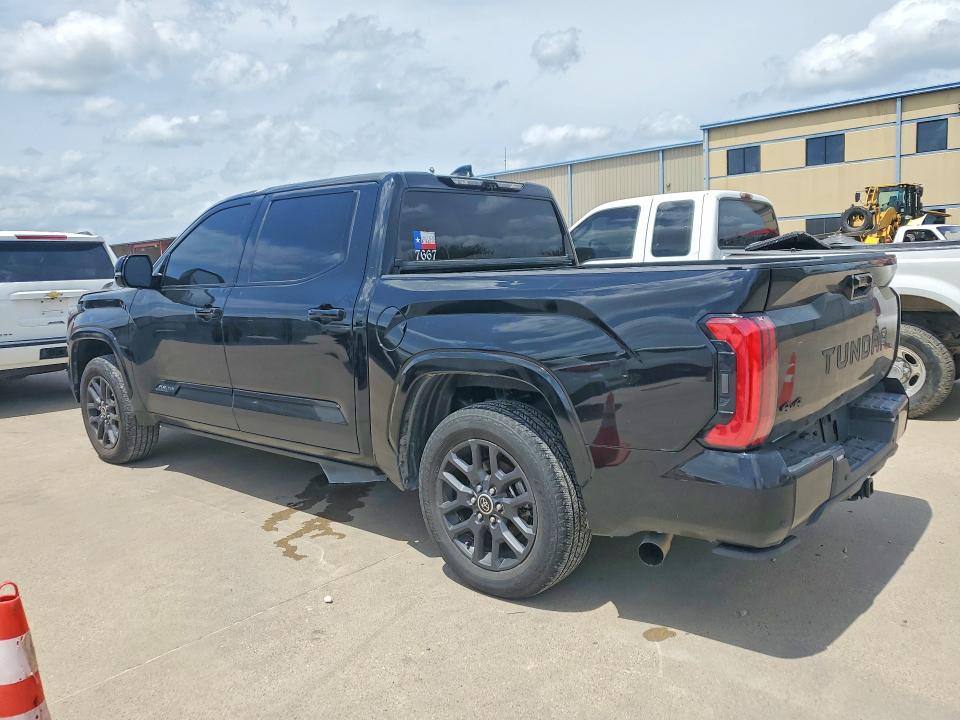 Продажа на аукционе авто 2022 Toyota Tundra, vin: 5TFNA5DB8NX038652, номер лота: 58429396