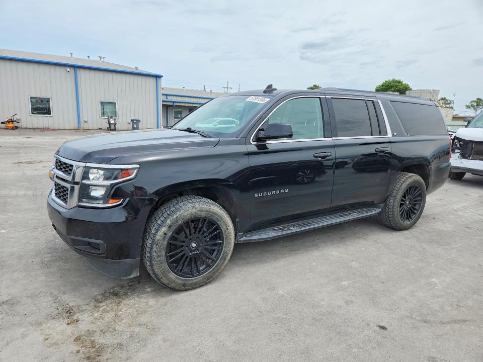 57501396 :رقم المزاد ، 1GNSCHKC9HR305727 vin ، 2017 Chevrolet Suburban مزاد بيع