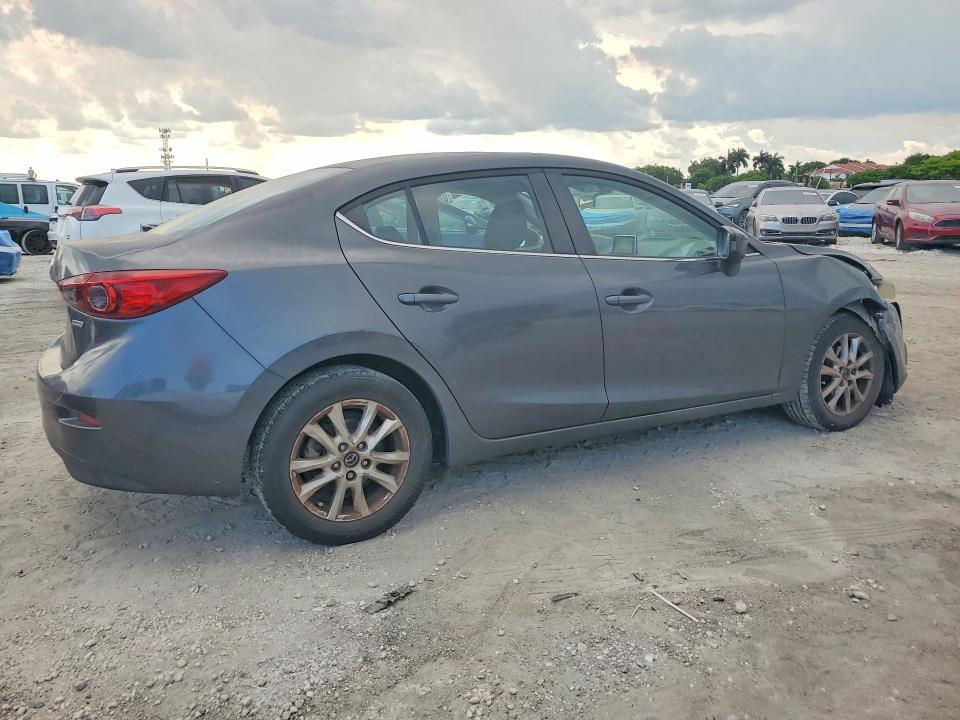 57484596 :رقم المزاد ، JM1BM1U70G1331157 vin ، 2016 Mazda 3 مزاد بيع